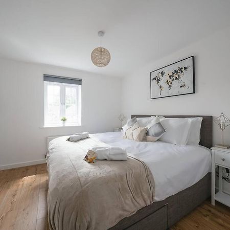 Stylish 2-Bed Home - For Company Contractor And Leisure Stays - Nec, Airport, Hs2, Contractors, Resort World Birmingham Luaran gambar